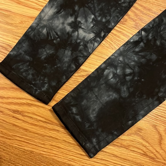 NWT MOTHER Superior High Rise Skinny The Super Swooner in Winding Paths 24 or 31 - Picture 12 of 17